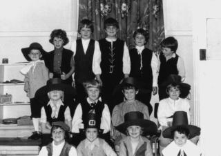 17th Century Fairburn Boys: Top - Andrew Wall, Gareth Daniels, Stuart Ashton, David Bramley, Simon Briggs, Andrew Dobson; Middle - Waen Shepherd, Wayne Kelsey, Jason Bastow, Duncan Grace; Bottom - Paul Mattison, Shane Cotterill, Aaron Ross, Gerald Swaby